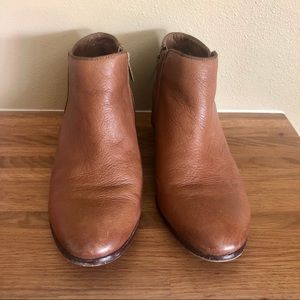 Sam Edelman Petty bootie leather cognac color